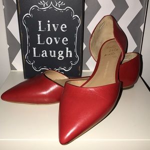 EUC Red Banana Republic D’Orsay Flats